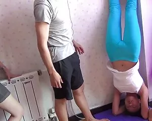 Asiatiche primo piano di yoga. gratis film hard
