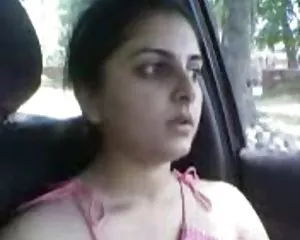 Ragazza pakistana in auto film xxx italiani
