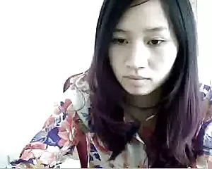 Cinese ragazza si spoglia in webcam scopate porno