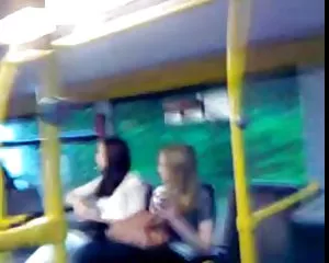 Dick flash con la fine della prima 2 ragazze in autobus porno video gratuiti