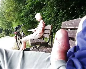 Il teaser pubblici venuto a nonna nel parco film potno