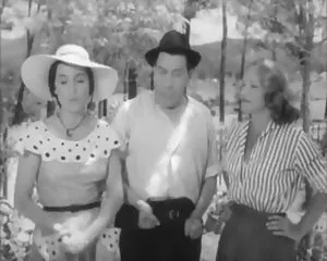 Sorprendente la nudità nel 1958 del cinema francese foto belle donne nude