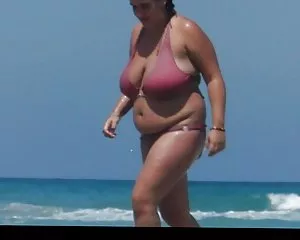 Grosso bikini candid video porno donne mature