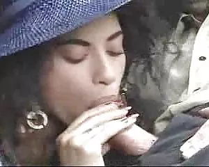 Julia channel sesso hentai