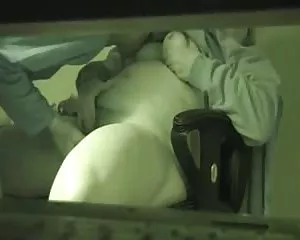 Telecamera nascosta catturato non il padre, cazzo, e non matrigna sulla sua scrivania vecchie porche porno