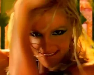 Britney spears voglio scopare porno video gratuiti