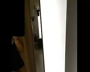 Lampeggia nello spogliatoio foto donne erotiche